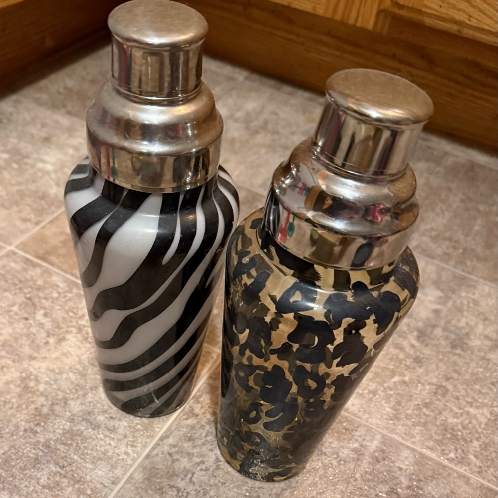 Stylish Black and Gold Cocktail Shakers zebra and leopard